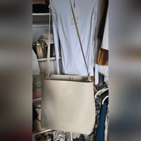 Oroton Margot  ivory hobo bag - Picture 3 of 16